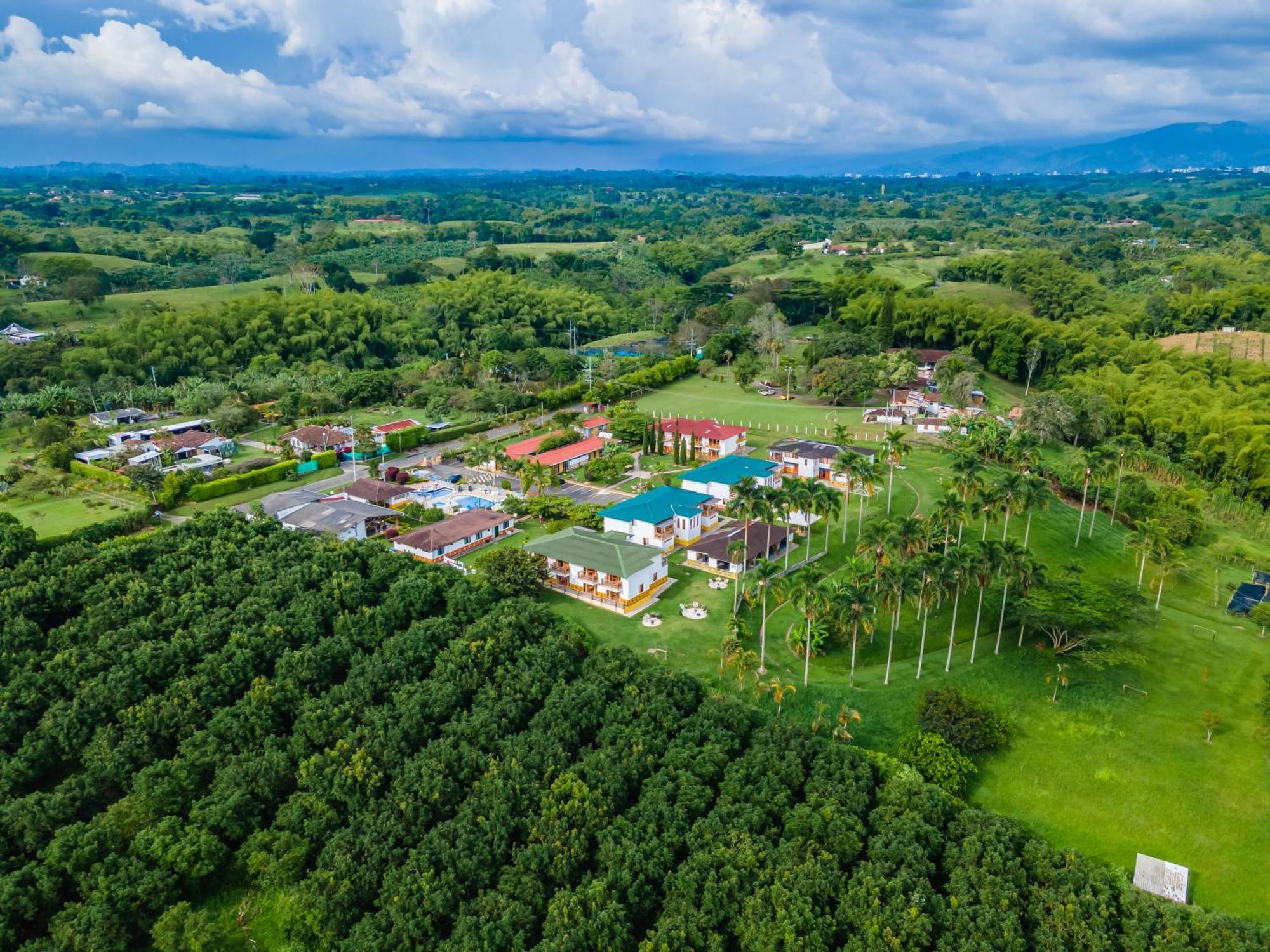 Hotel Campestre La Aldea Montenegro Ngoại thất bức ảnh